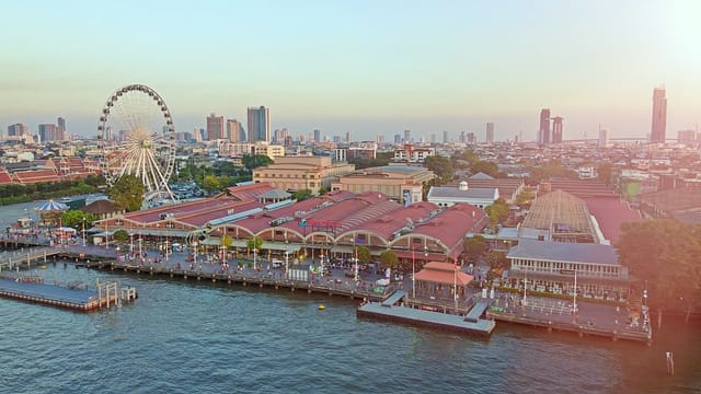0710-0159_asiatique-the-