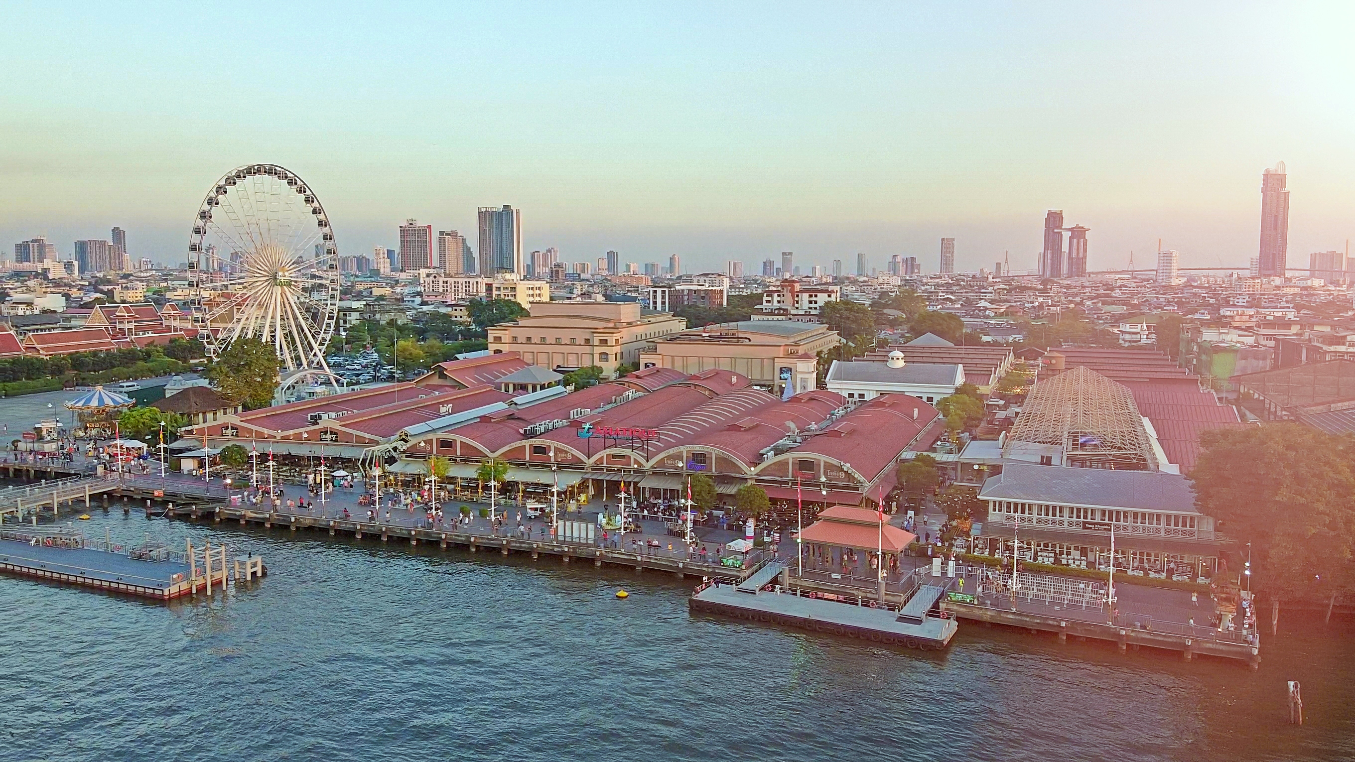 asiatique-the-riverfront-bangkok