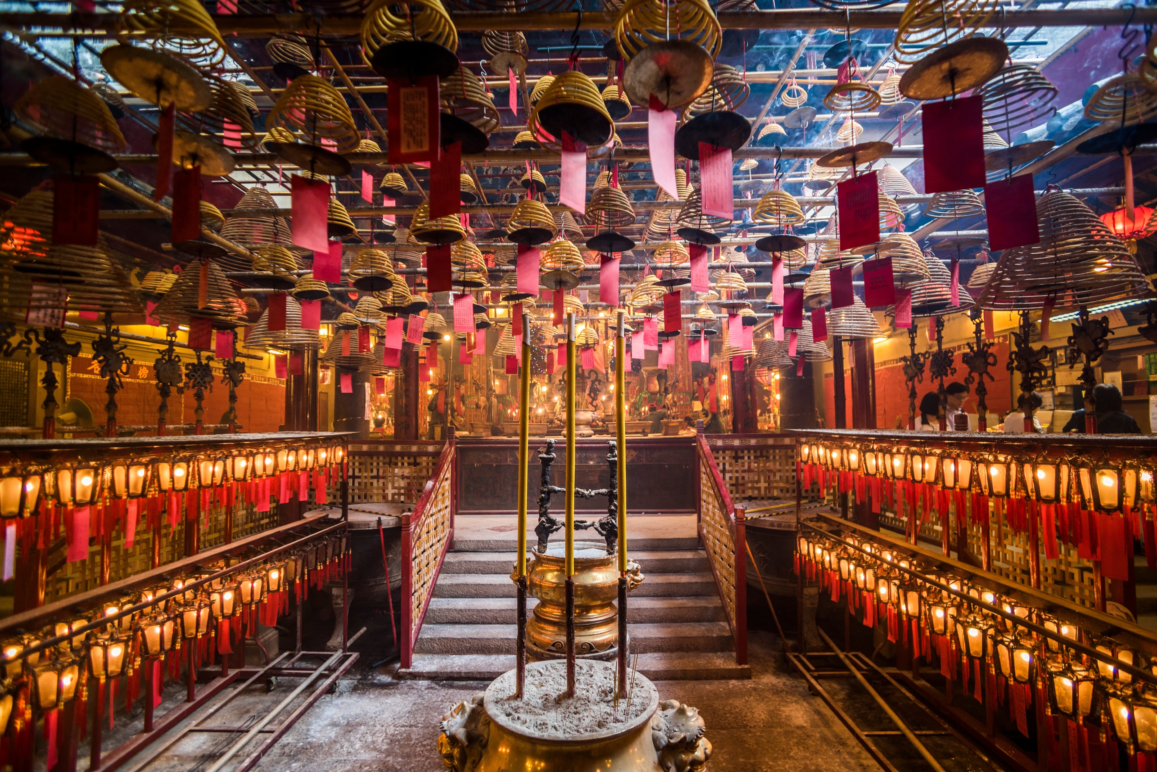 man-mo-temple-hong-kong