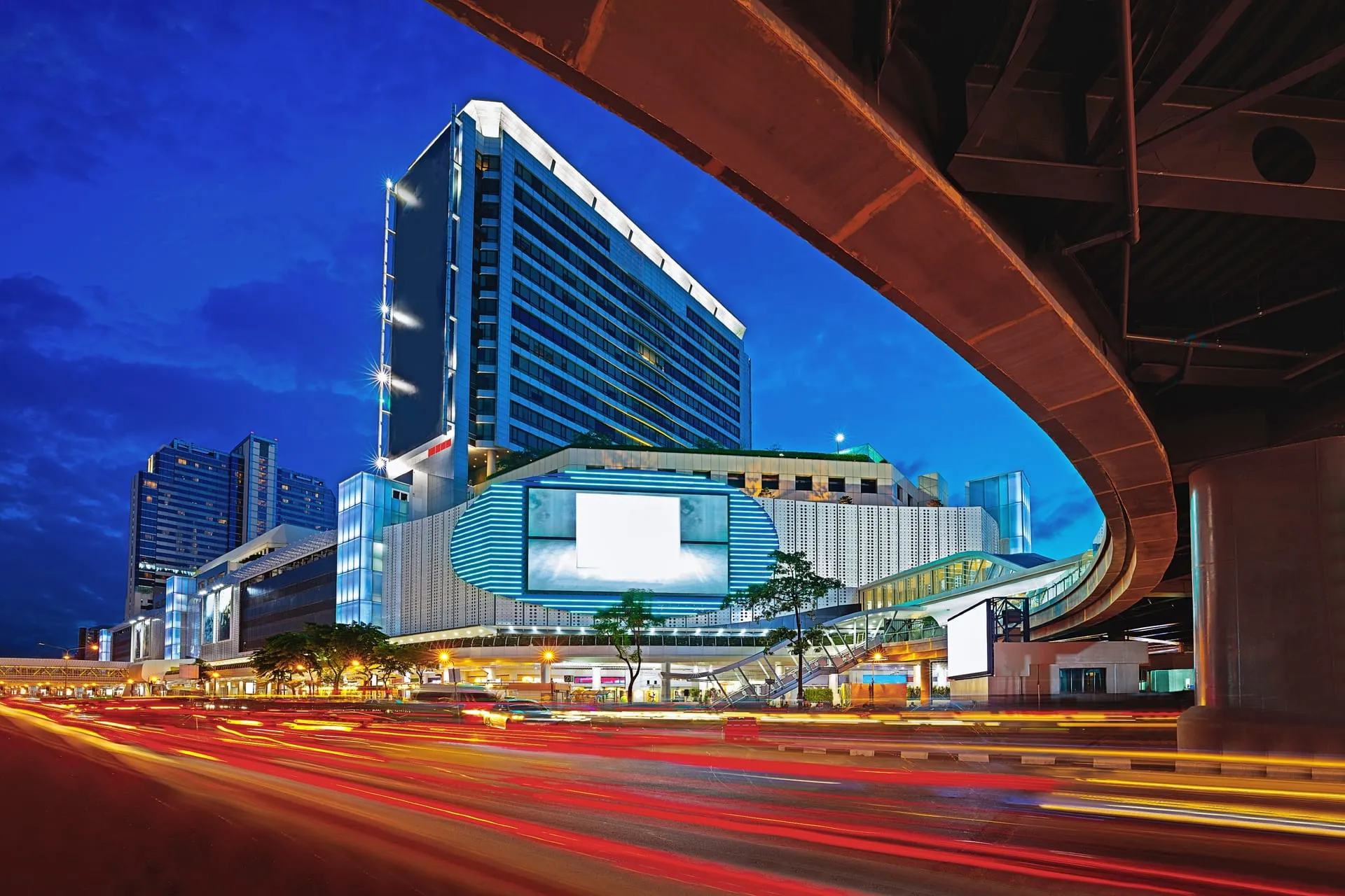 Hal-hal terbaik yang dapat dilakukan di dalam dan sekitar Pusat MBK,  Bangkok 2026