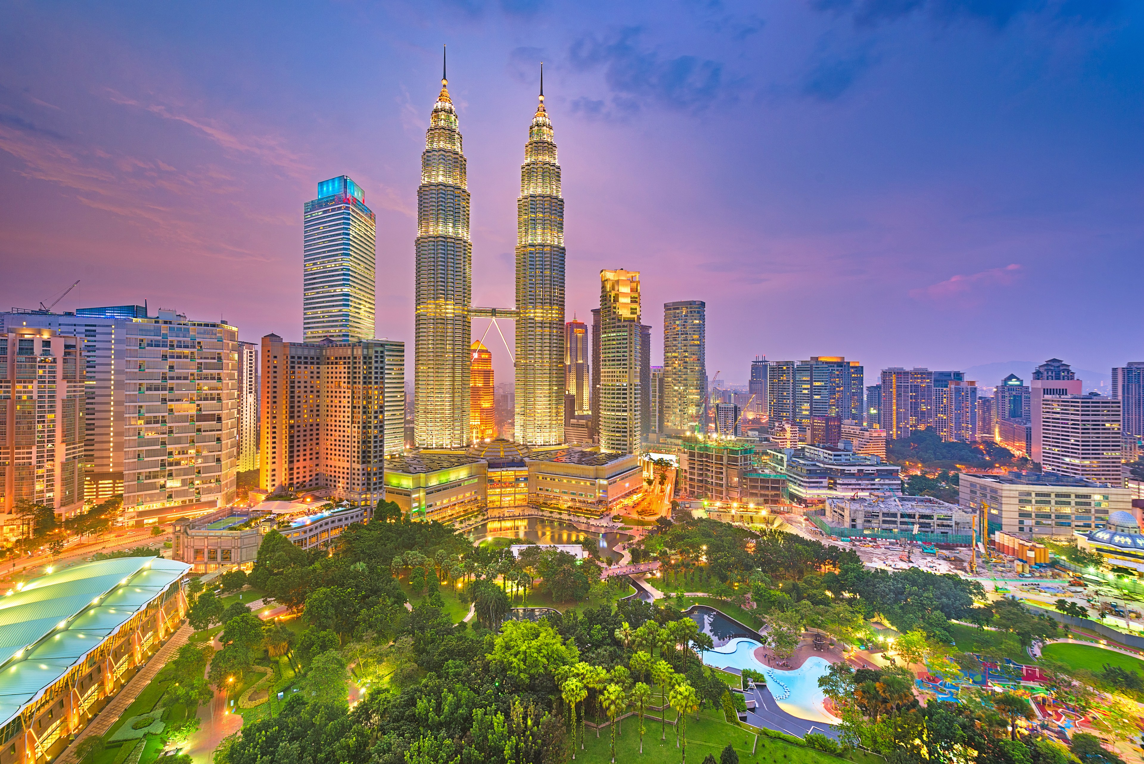 petronas-twin-towers-kuala-lumpur-malaysia
