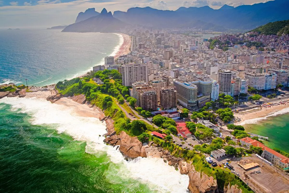 0724-1051_brazil2-large.webp