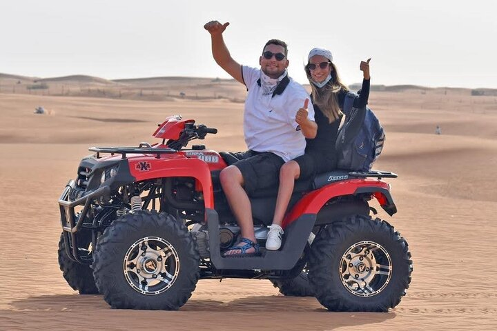 Dubai: Desert Safari Tour Jeep Wrangler Experience in Dubai Pelago