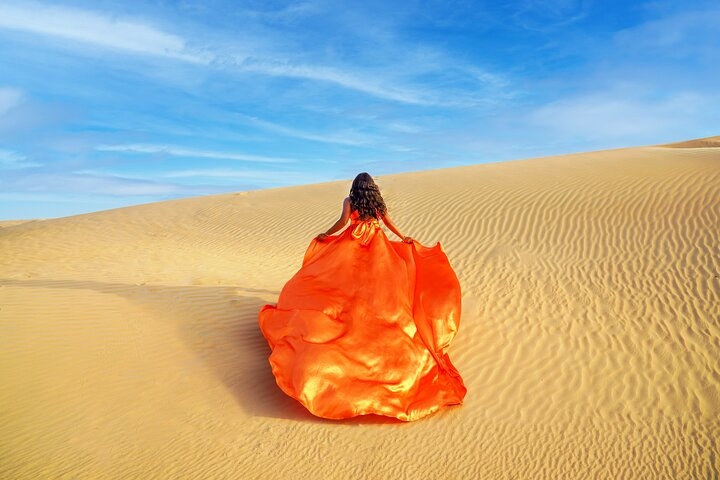 Dubai Flying Dress Photo and Video shoot in Desert in Dubai | Pelago