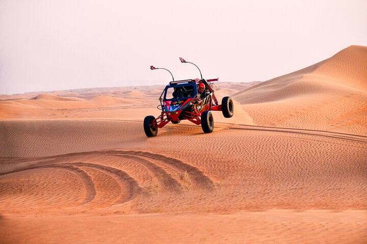 3000cc Dune Buggy Sandboarding Private Experience in Dubai