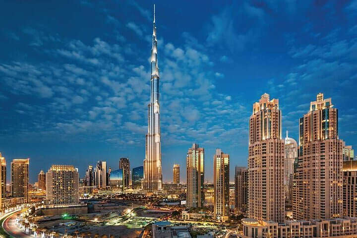 Enjoy Dinner at Burj Khalifa Restaurants With Ticket 124th Floor