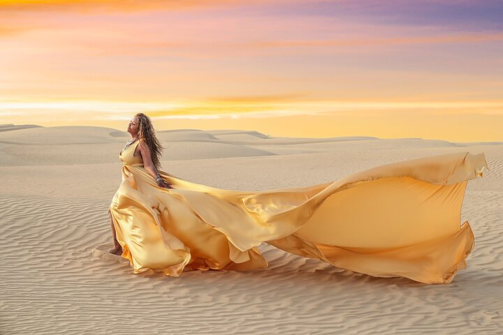 Flying dress photoshoot Dubai Solo, Couple and Group Session in Dubai |  Pelago