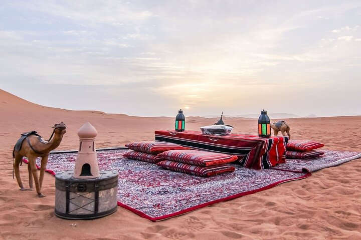 https://www.pelago.com/img/products/AE-United%20Arab%20Emirates/shared-morning-desert-safari-with-breakfast/dff056ec-58b8-44f8-b0e2-207770f51946_shared-morning-desert-safari-with-breakfast.jpg