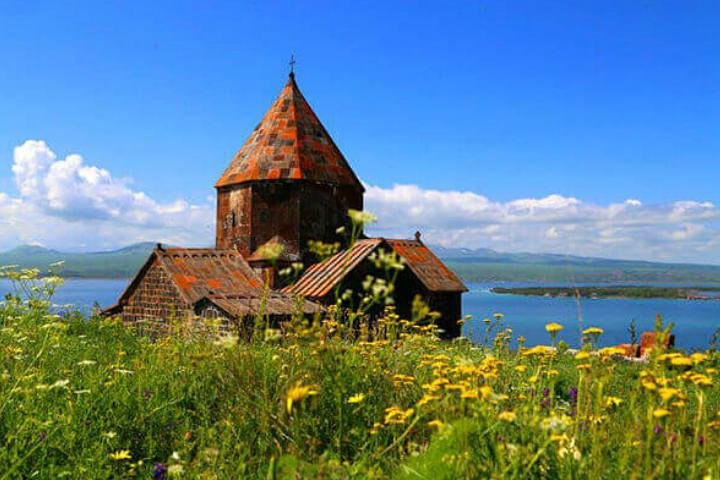 Budget Tour in Armenia - Photo 1 of 6