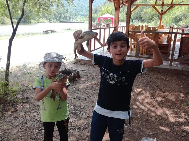 Let's go fishing - Photo 1 of 13