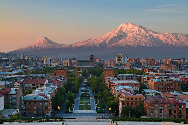 Tbilisi to Yerevan with 2 UNESCO sightseeng stops 4-6 persons - Photo 1 of 2