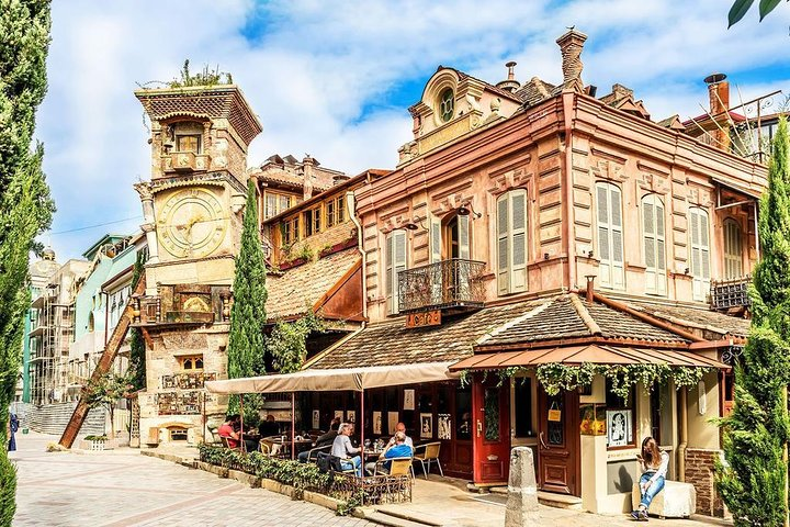 Private transfer from Yerevan to Tbilisi or Vice Versa - Photo 1 of 7