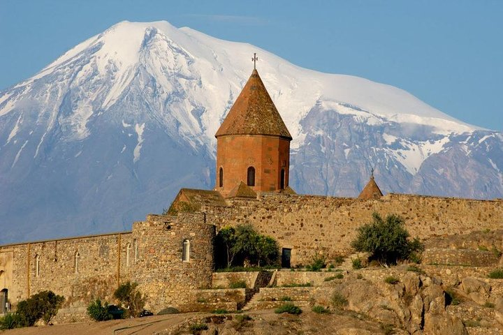 Yerevan-Echmiadzin(Hripsime,Gayane,MotherCathedral)-Zvartnots-Khor Virap-Yerevan - Photo 1 of 6