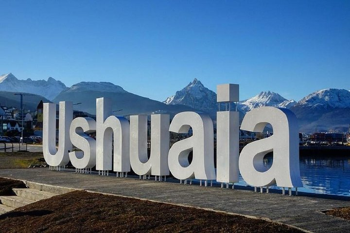 An Hour Tour in the City of Ushuaia - Photo 1 of 4