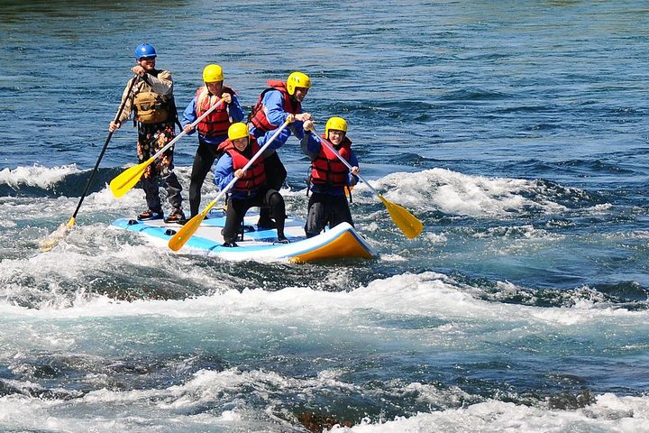 Bariloche, Stand Up Rafting Limay River - Photo 1 of 7