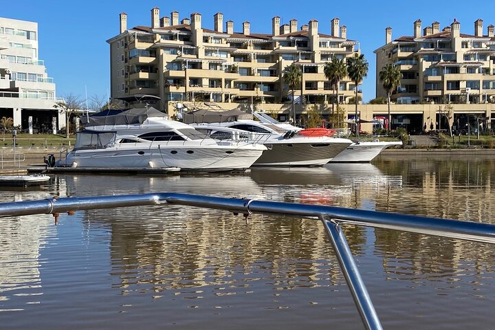 Yacht Rental to Navigate the Buenos Aires Delta - Photo 1 of 16