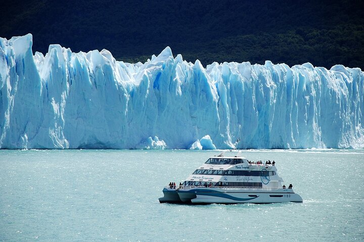 Full Day Experience on Luxury Gourmet Cruise in Patagonia - Photo 1 of 8