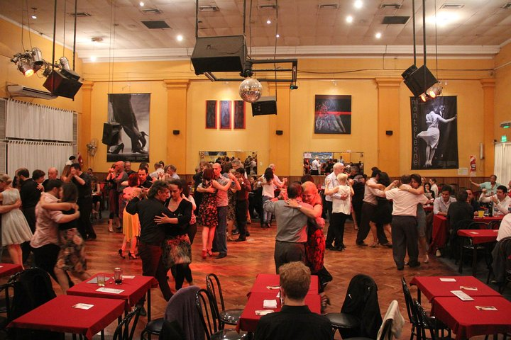 Milonga Tour