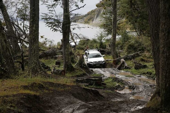 Off Road Lakes with Lunch in Ushuaia - Photo 1 of 7