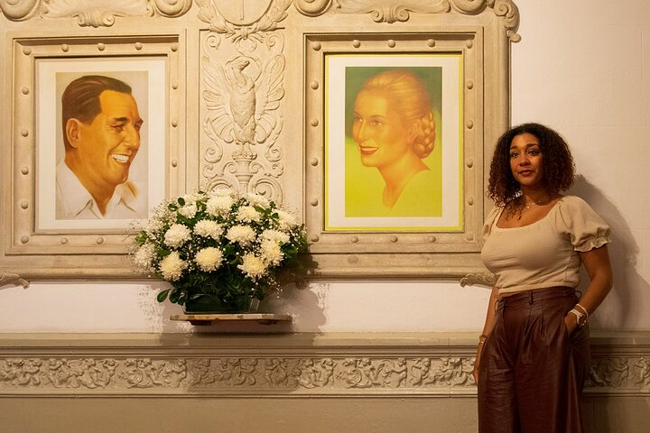 Peron Peron: Behind the Story of Evita and the Peronist Movement - Photo 1 of 10