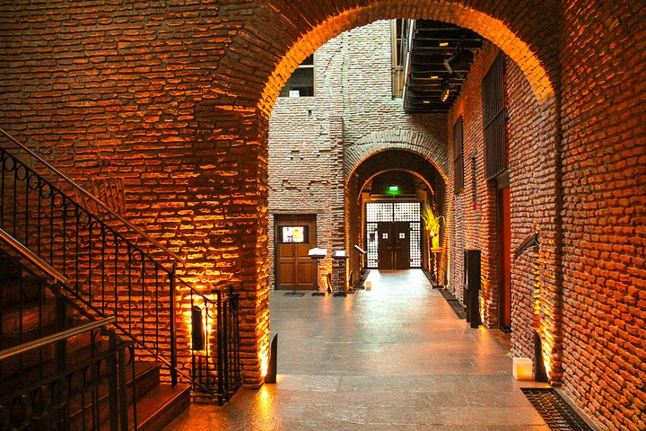 Private City Tour Including The Old Underground Tunnels of Buenos Aires - Photo 1 of 25