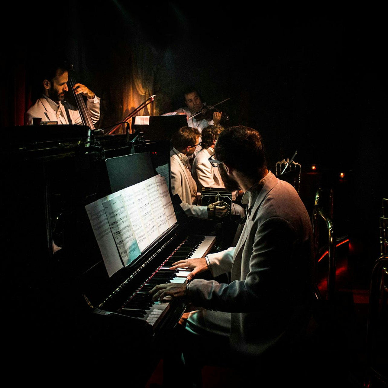 Rojo Tango Show with Transport - Photo 1 of 3