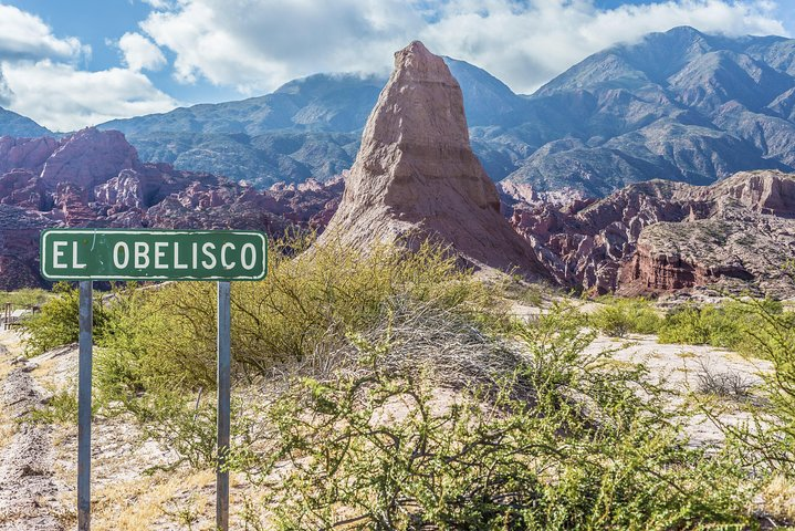 Cafayate and Calchaqui Winery Tour from Salta