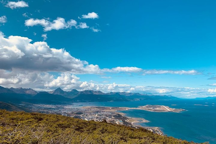 Susana Peak Trekking - Photo 1 of 11