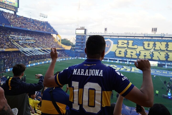Boca Juniors Tickets for a Match at La Bombonera - Photo 1 of 9