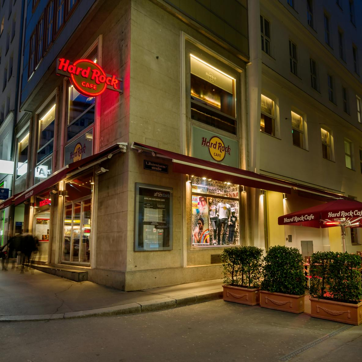 Vienna: Hard Rock Cafe - Photo 1 of 8