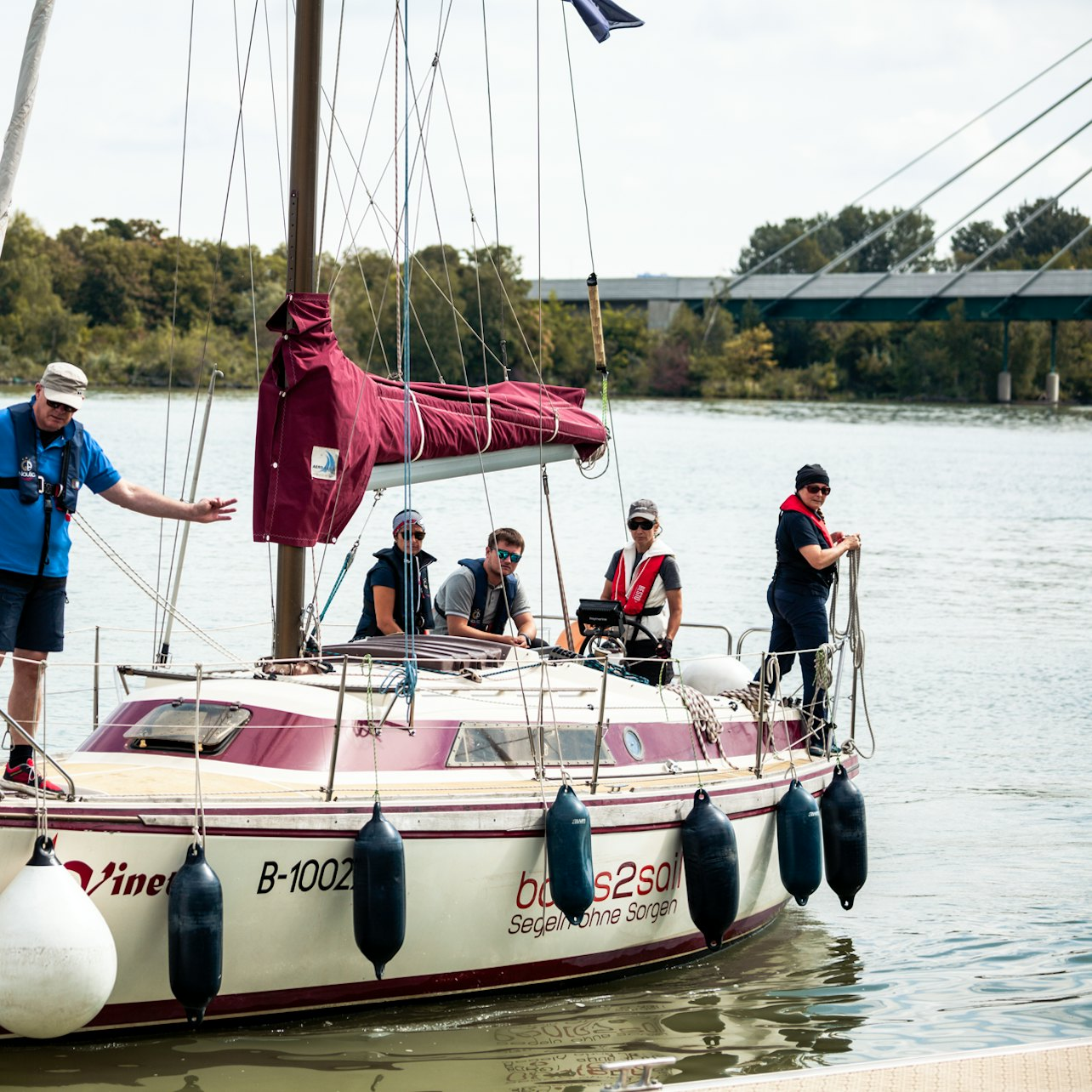 Sailing Yacht Taster in Vienna with Professional Skipper - Photo 1 of 4