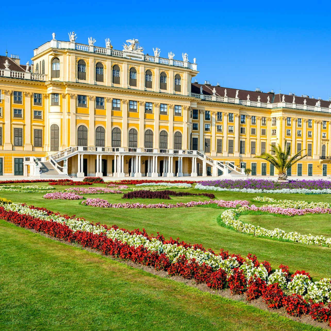 Schönbrunn Palace & Gardens: Guided Tour with Skip-The-Line Entry - Photo 1 of 6