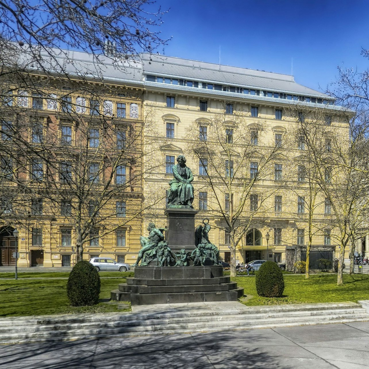 Discover Vienna's rich classical music heritage as you stroll through picturesque streets pausing at iconic landmarks like the House of Music and Beethoven Museum guided by your own soundtrack.
