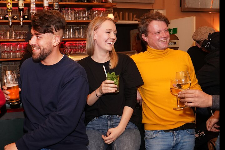 Nightlife Experience in Vienna with Dinner