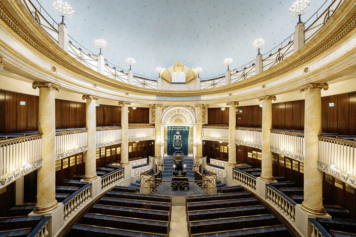 Inside our beautiful stunning Synagogue 