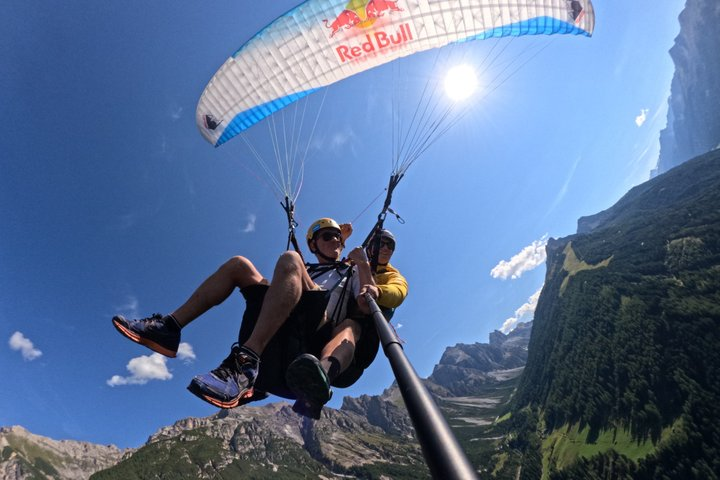 Paragliding & Tandemflüge with World Champion & Team, Stubaital - Photo 1 of 25