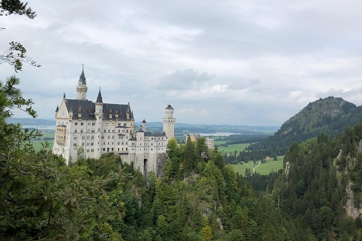 Private Sound of Music Experience with Elisabeth von Trapp Family - Photo 1 of 7