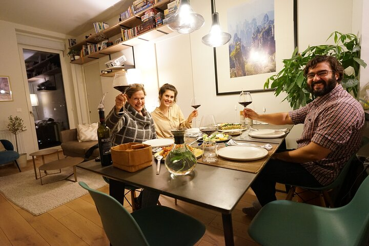 Exclusive: Dine with a Cooking Show Contestant - Photo 1 of 11