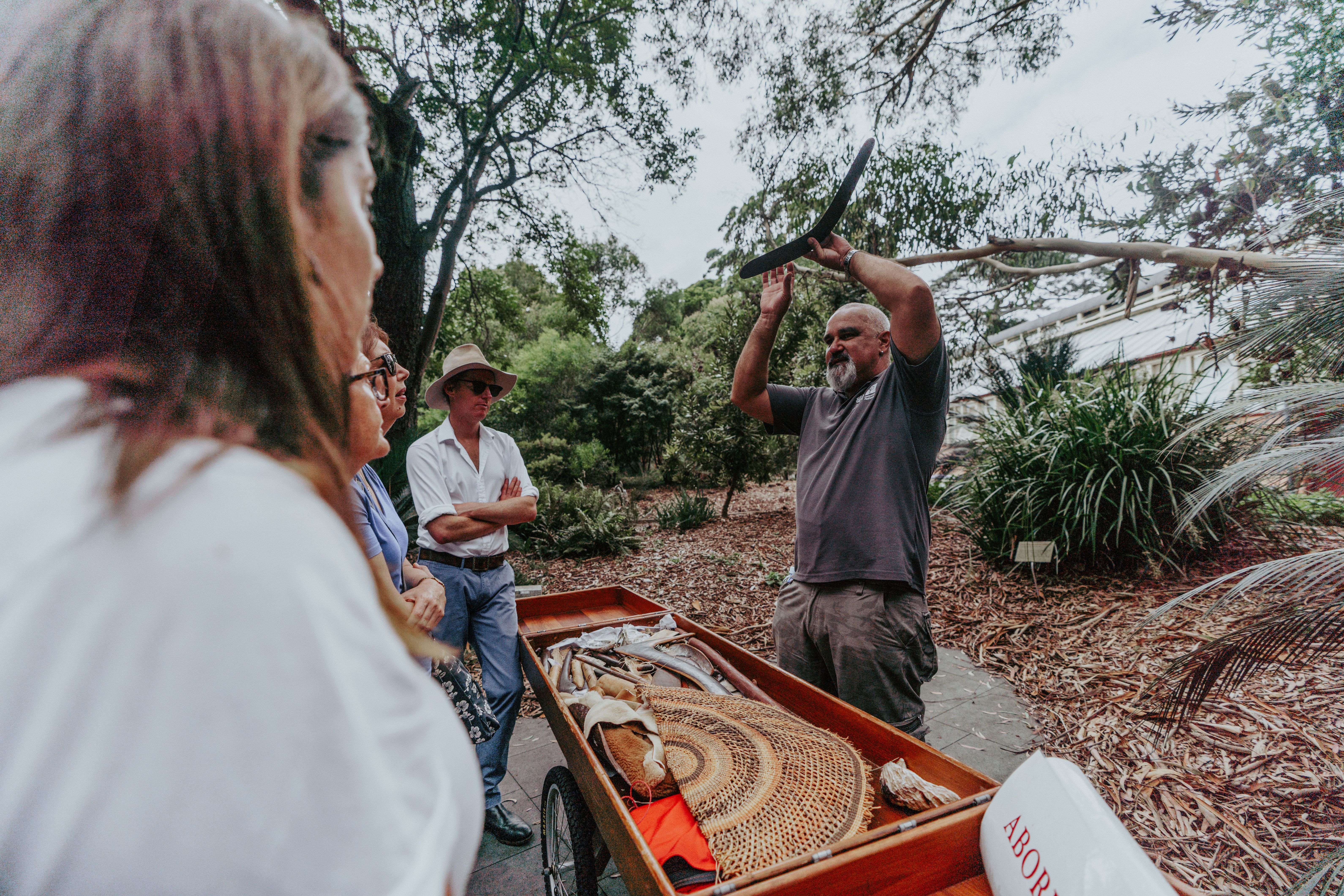 Experience the rich Gadigal heritage as you explore Sydney Harbour while engaging with a knowledgeable First Nations guide immersed in stories and traditions while strolling through the lush Royal Botanic Garden.