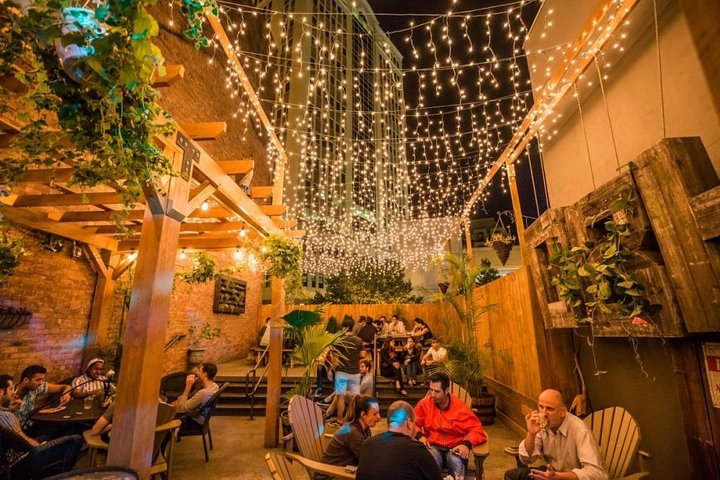 Astounding Bar Hunt: Albany's Abuzz - Photo 1 of 5