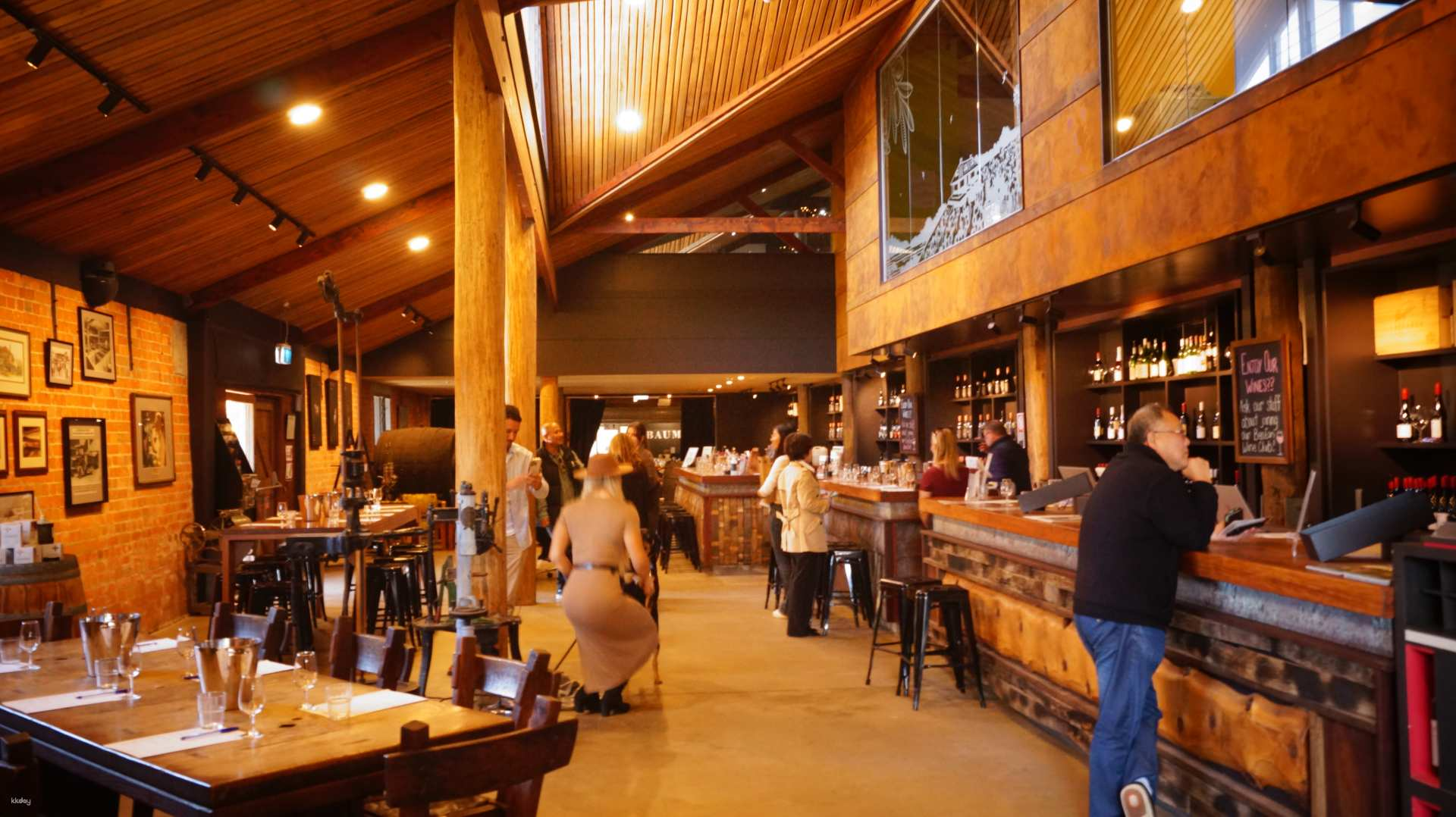 All-Inclusive Hunter Valley Wine & Chocolate Tasting Day Tour in English or Mandarin from Sydney | New South Wales - Photo 1 of 8