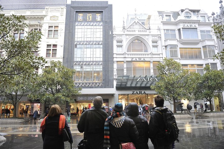 Explore Melbourne's distinctive architecture where historic buildings blend seamlessly with modern designs creating a unique backdrop for an unforgettable journey through the city's rich architectural tapestry.