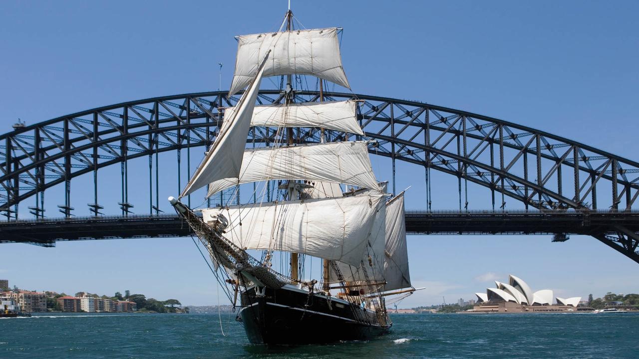 Australia Day - Tall Ships Race - Southern Swan - Photo 1 of 2