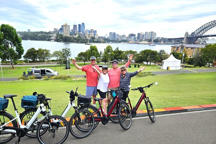 Experience Sydney's stunning waterfront as you ride an e-bike through scenic parklands and iconic landmarks making memories with friends while enjoying delightful coffee and lunch breaks along the way.