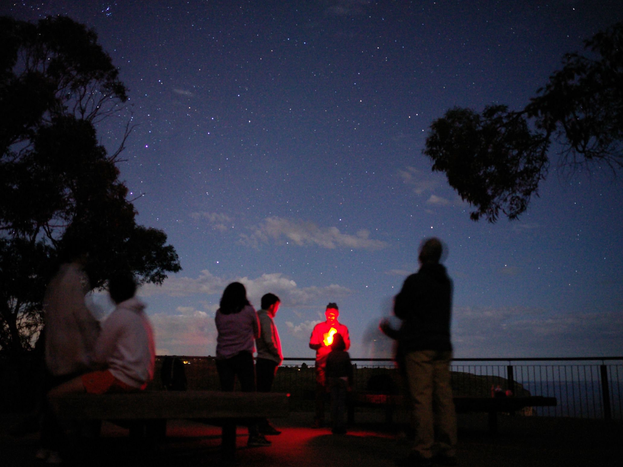 Explore the dazzling night sky of the Southern Hemisphere from the Blue Mountains on a stargazing tour.
