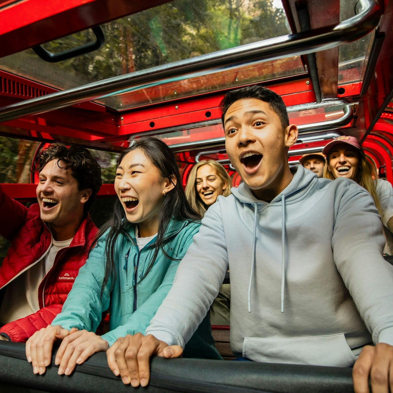 Blue Mountains: Guided Day Tour from Sydney + Sydney Zoo & Scenic World Entry - Photo 1 of 5