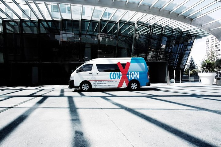 Experience seamless travel from Brisbane Airport to the Sunshine Coast with comfortable direct shuttle transfers ensuring an easy journey to your accommodation free from hassle and delays.