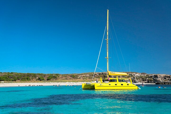 Carnac Island Half Day Sail - Photo 1 of 8