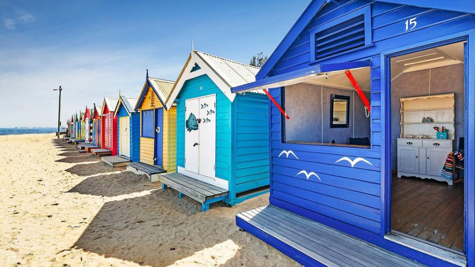 [Chinese Tour] Melbourne Puffing Billy Steam Train + Phillip Island Penguin Parade Day Tour | Optional Rainbow House & Mercedes Small Group - Photo 1 of 10