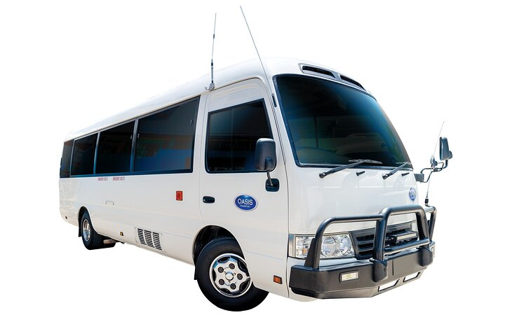 Corporate Bus, Private Transfer, Cairns Airport - Trinity Beach. - Photo 1 of 2